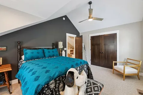180 Bell Street Excelsior MN 55331