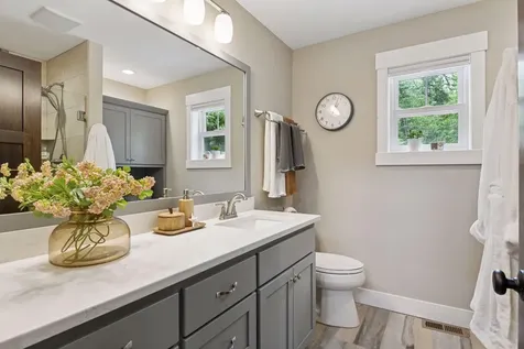 180 Bell Street Excelsior MN 55331