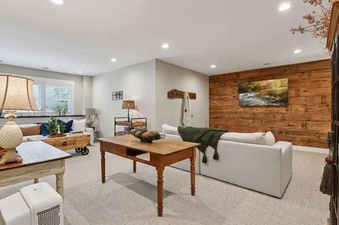 180 Bell Street Excelsior MN 55331