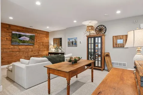 180 Bell Street Excelsior MN 55331