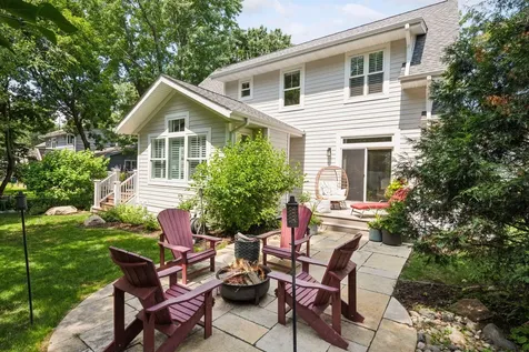 180 Bell Street Excelsior MN 55331