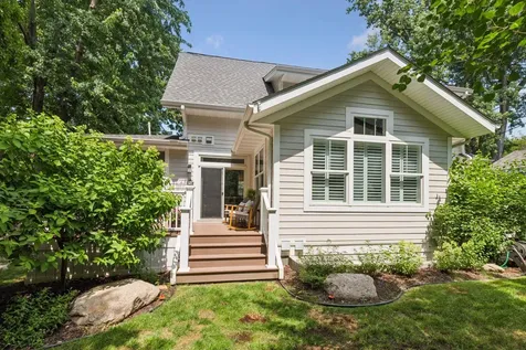 180 Bell Street Excelsior MN 55331