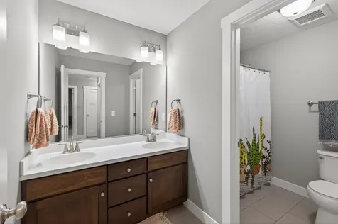 227 Sunnyridge Lane Golden Valley MN 55422