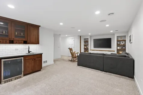 227 Sunnyridge Lane Golden Valley MN 55422