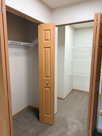 1321 Lake Drive W Chanhassen MN 55317