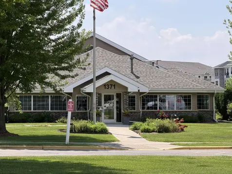 1321 Lake Drive W Chanhassen MN 55317