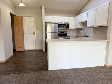 1321 Lake Drive W Chanhassen MN 55317