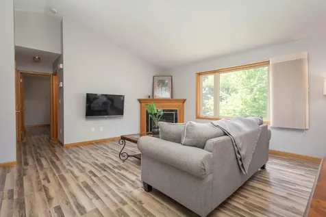 110 Ivy Circle Alexandria MN 56308
