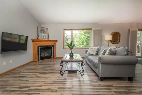 110 Ivy Circle Alexandria MN 56308