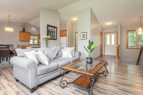 110 Ivy Circle Alexandria MN 56308
