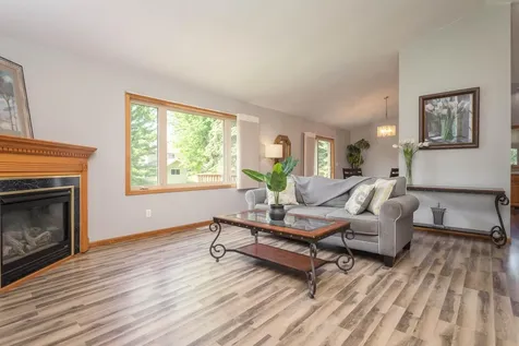 110 Ivy Circle Alexandria MN 56308