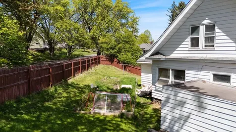 5911 Elinor Street Duluth MN 55807