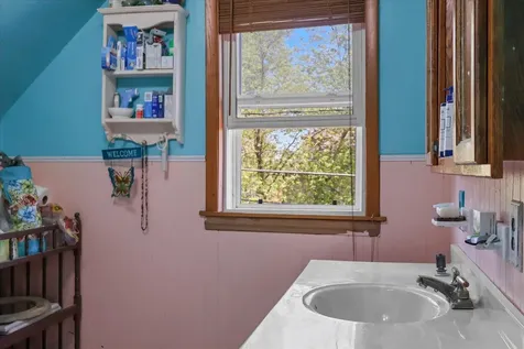 5911 Elinor Street Duluth MN 55807