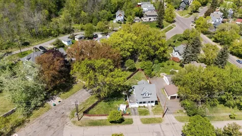 5911 Elinor Street Duluth MN 55807