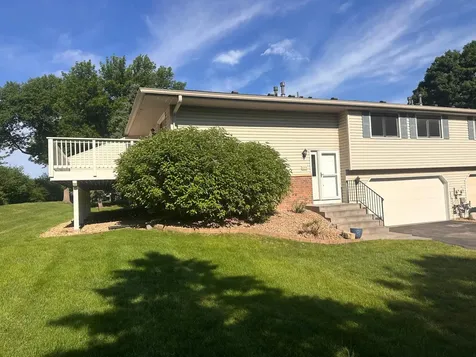 1113 E 145th Street Burnsville MN 55337