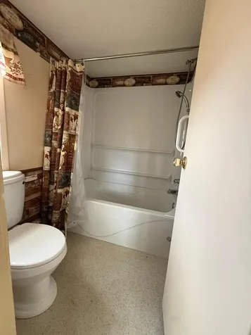 2130 White Pine Drive Cambridge MN 55008
