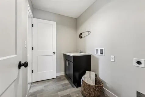 7624 22nd Avenue E Shakopee MN 55379