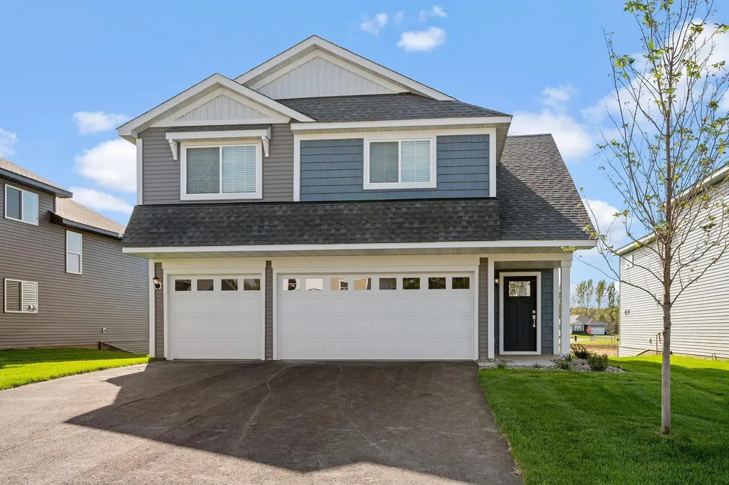 902 Spruce Circle N Cambridge MN 55008
