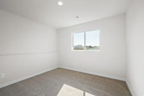 902 Spruce Circle N Cambridge MN 55008