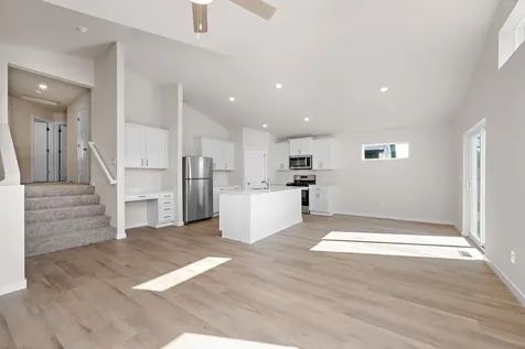 902 Spruce Circle N Cambridge MN 55008