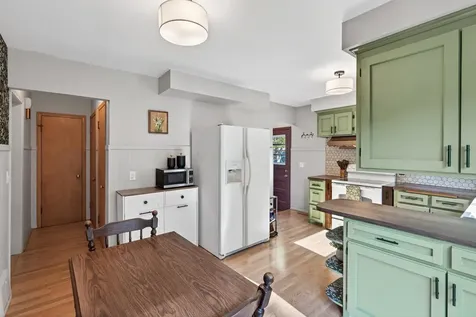 4034 Zane Avenue N Robbinsdale MN 55422