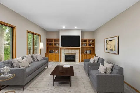 17123 Jonathan Court Lakeville MN 55044