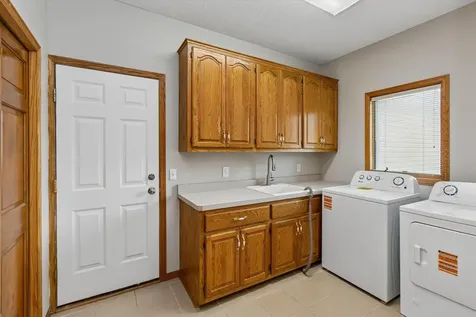 17123 Jonathan Court Lakeville MN 55044