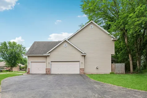 17123 Jonathan Court Lakeville MN 55044