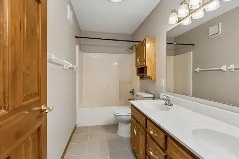 17123 Jonathan Court Lakeville MN 55044