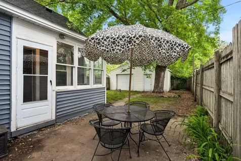 817 26th Avenue NE Minneapolis MN 55418