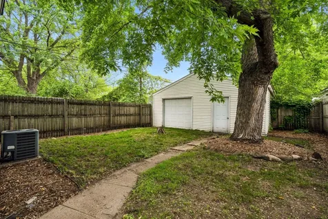 817 26th Avenue NE Minneapolis MN 55418