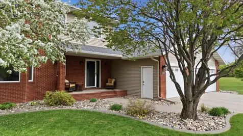 3500 Riverview Circle Moorhead MN 56560