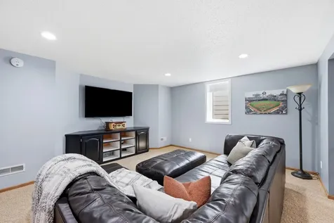 3500 Riverview Circle Moorhead MN 56560