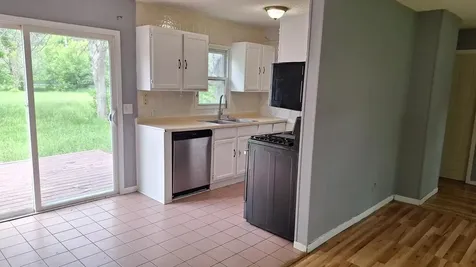 6609 W Broadway Avenue Brooklyn Park MN 55428