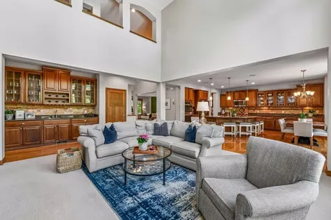 1766 Alphon Drive Victoria MN 55386