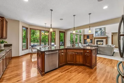 1766 Alphon Drive Victoria MN 55386
