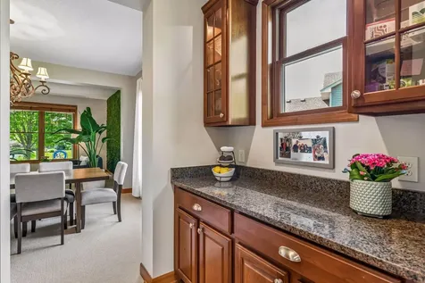 1766 Alphon Drive Victoria MN 55386