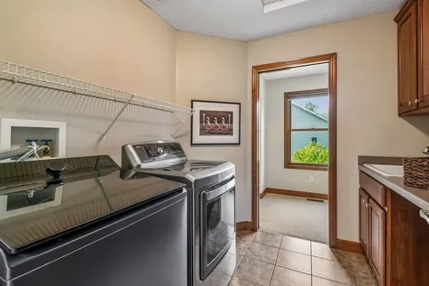 1766 Alphon Drive Victoria MN 55386