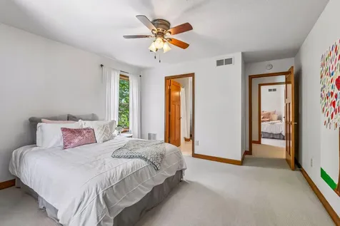 1766 Alphon Drive Victoria MN 55386