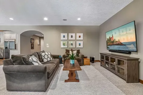 1766 Alphon Drive Victoria MN 55386