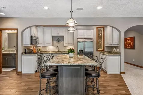 1766 Alphon Drive Victoria MN 55386