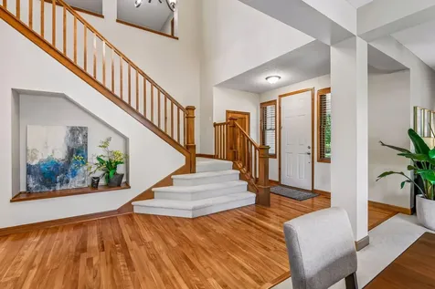 1766 Alphon Drive Victoria MN 55386