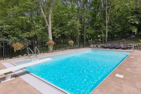 1766 Alphon Drive Victoria MN 55386