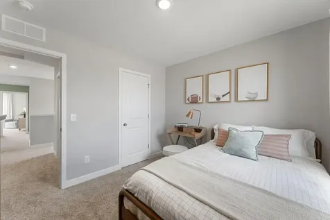 1962 Aztec Avenue Shakopee MN 55379