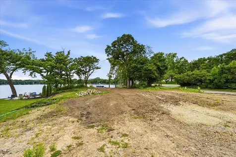 1184 Edgewater Avenue Arden Hills MN 55112