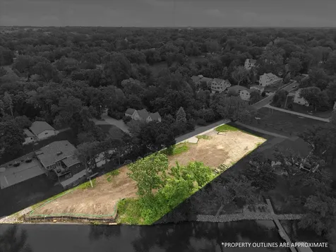 1184 Edgewater Avenue Arden Hills MN 55112