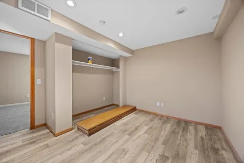 4200 W 108th Street Bloomington MN 55437
