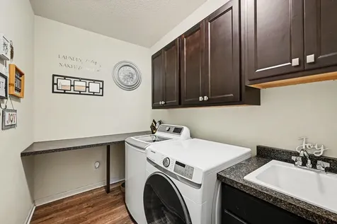 5886 Sheffield Terrace NE Prior Lake MN 55372