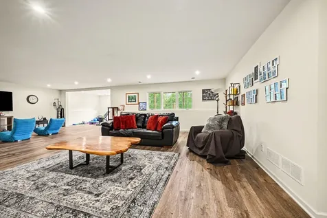5886 Sheffield Terrace NE Prior Lake MN 55372