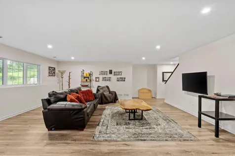5886 Sheffield Terrace NE Prior Lake MN 55372